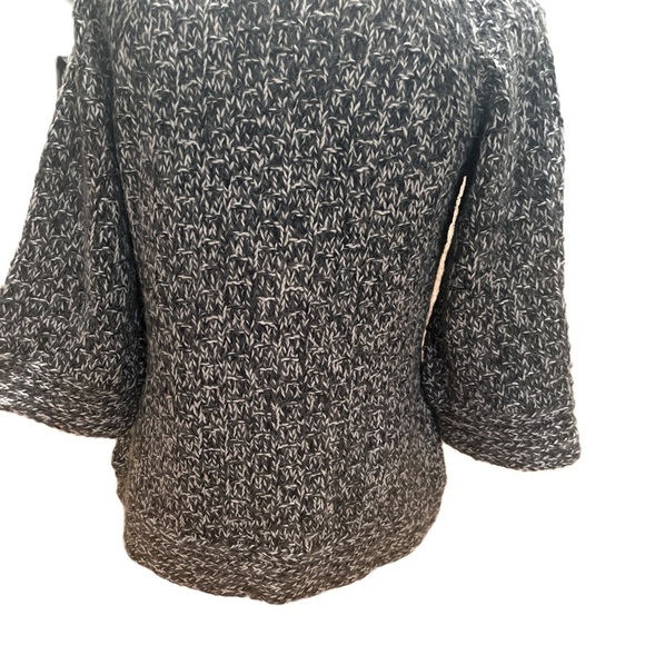 Chunky wool blend gorgeous cardigan with knit covered buttons size medium - Picture 5 of 7